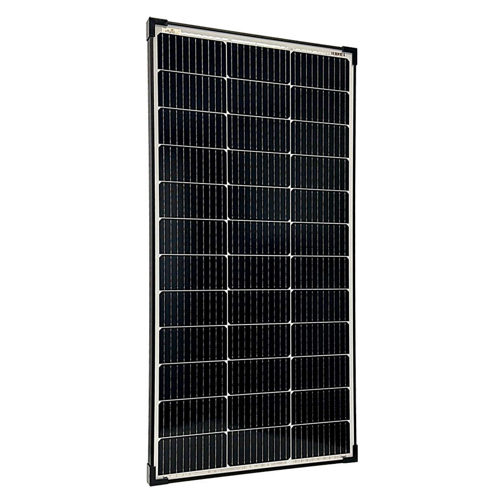 Solarmodule mit schwarzen Zellen und schwarzen Rahmen