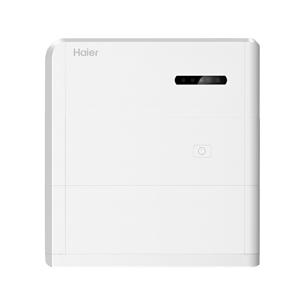 Weißes Haier Smart Cube Speichersystem mit Smart Cube Wechselrichter, DC-Ladegerät und einem Batteriemodul