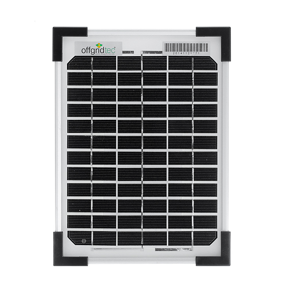 Solarmodul mit schwarzen Zellen und silbernen Rahmen und schwarzen Ecken