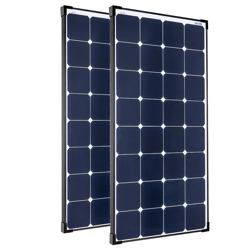 Solarmodule mit schwarzen Zellen und schwarzen Rahmen