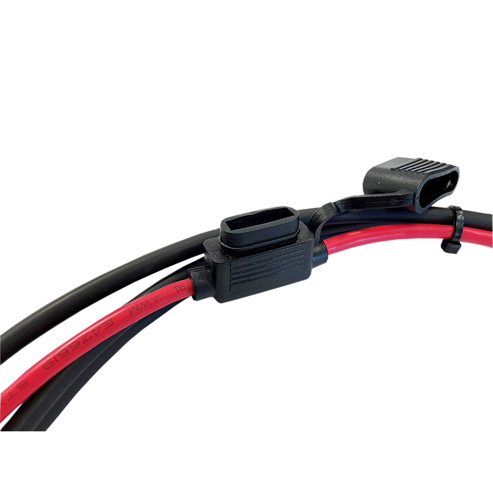 Flachsicherungshalter in schwarz und rot 
