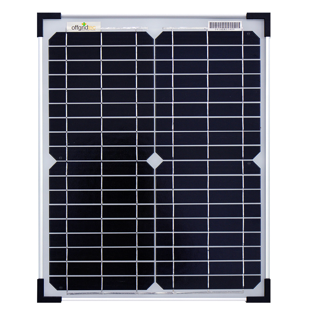 Solarmodul mit blauen Zellen, silbernem Rahmen und schwarzen Ecken in Frontansicht