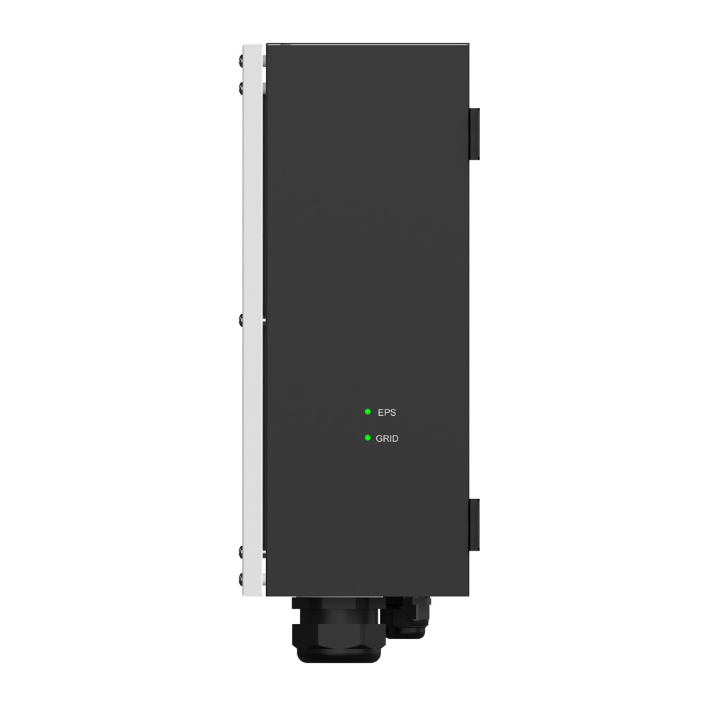 Rechte Seite der Solax X3-PBOX-60kW-G2 mit Kabelverschraubungen unten und LED-Anzeige seitlich