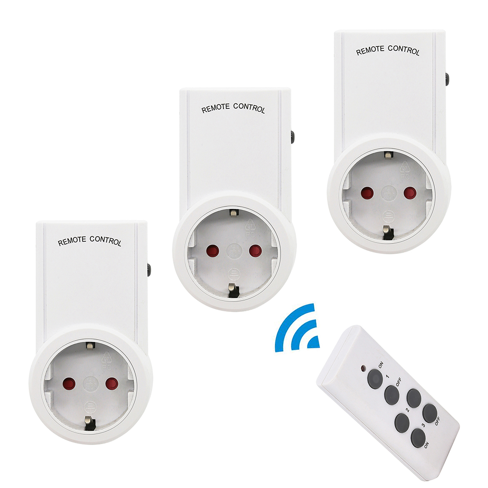 set of 3 socket outlet adapters Schuko with on/off switch and radio remote control 30m