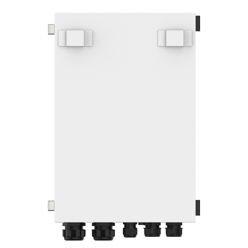 Rückseite der weißen, rechteckigen Solax X3-Matebox G2 mit Wandhalterung und Kabeldurchführungen unten